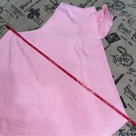 525 NWT! Flamingo Pink One Shoulder Turtleneck Top Size L - Picture 7 of 9